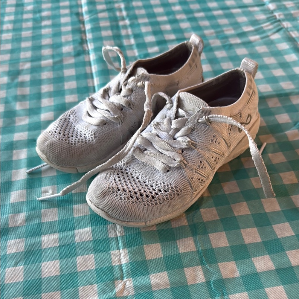 Nfinity Flight Y12